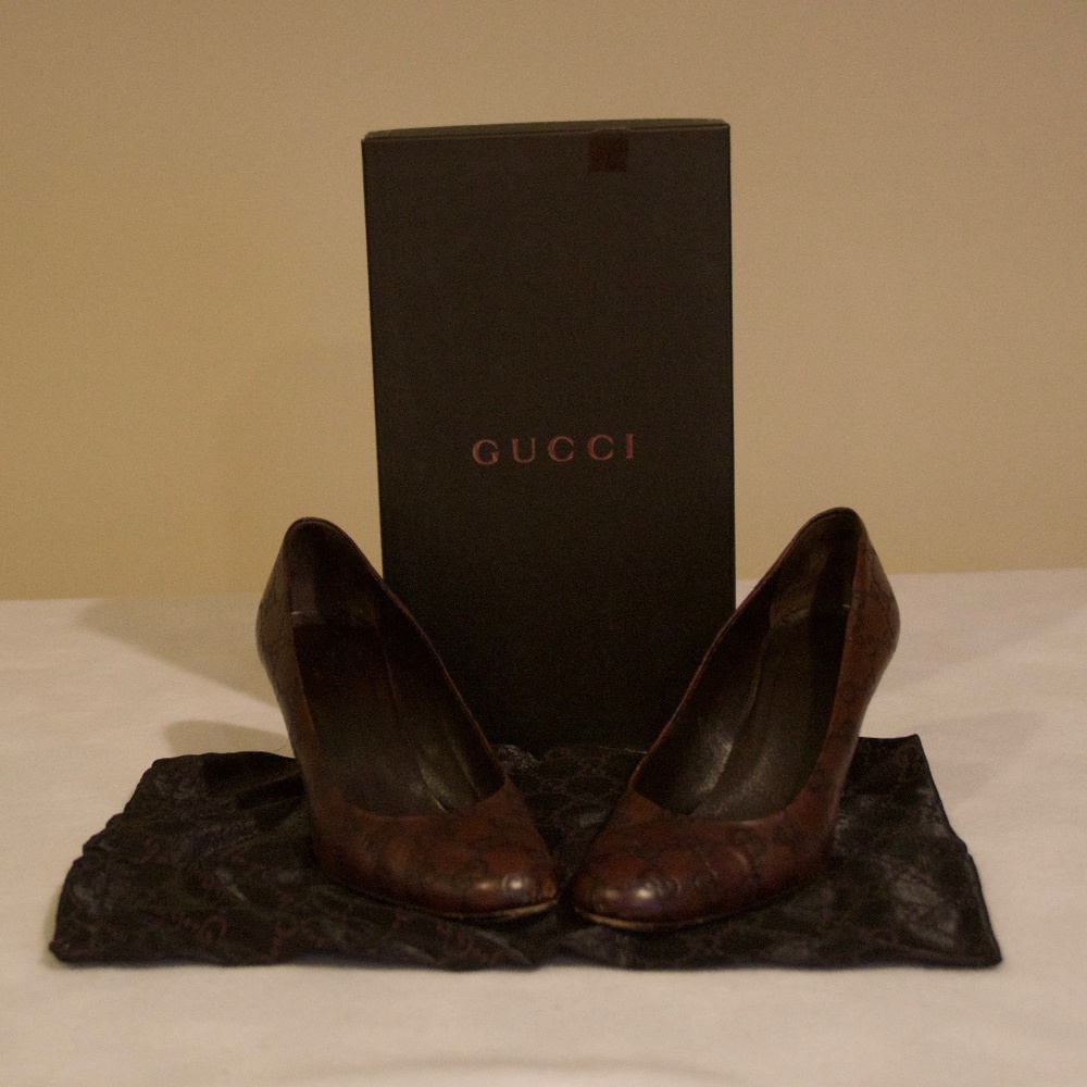 Gucci Guccissima Scar/ Pelle's Cuoio Heels in Chocolate Leather - 9B